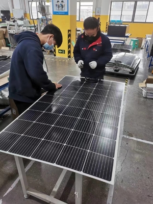 Mua Bộ pin mặt trời gấp linh hoạt đa tinh thể silicon 100W 200W 300W online manufacture